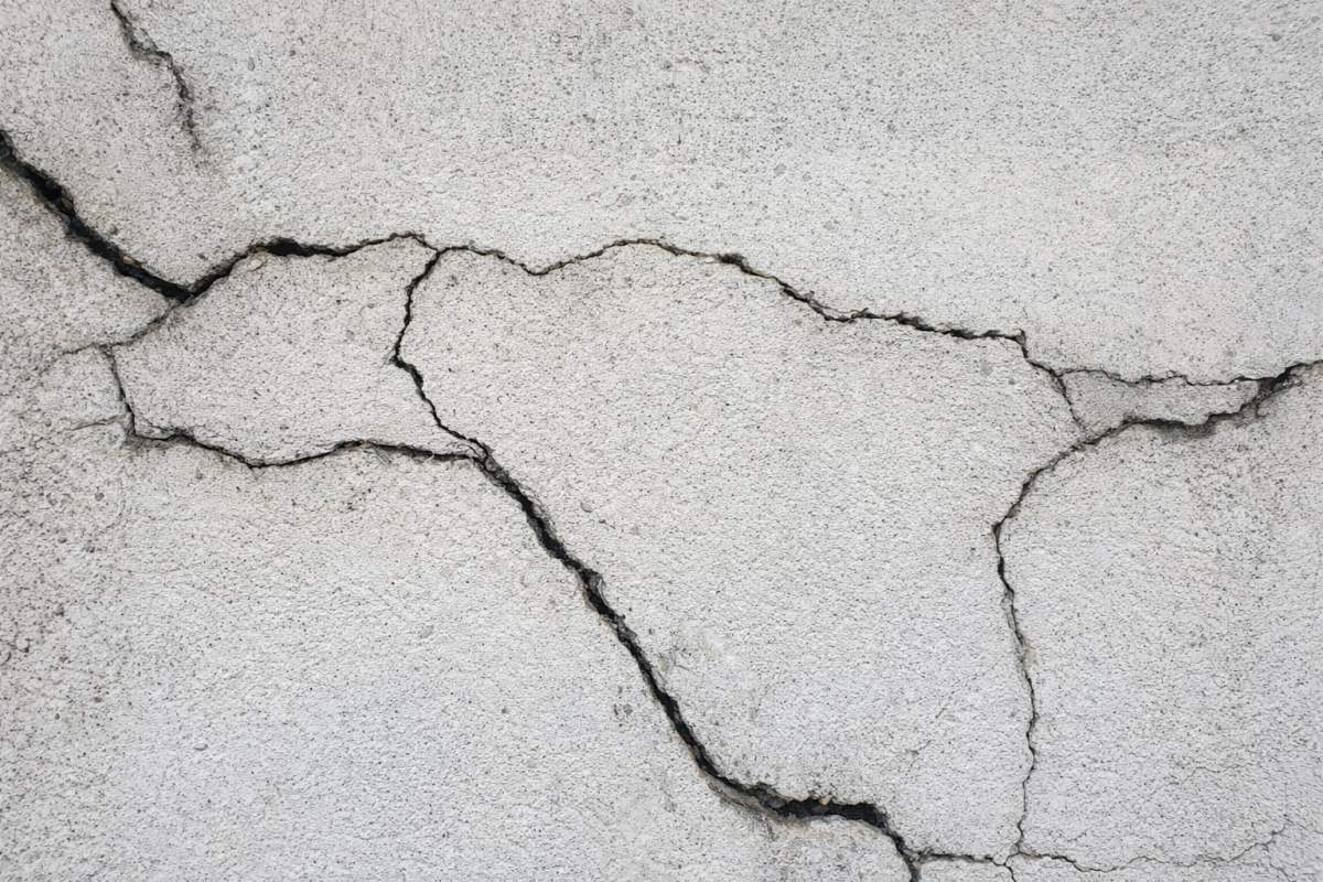 why-buildings-crack